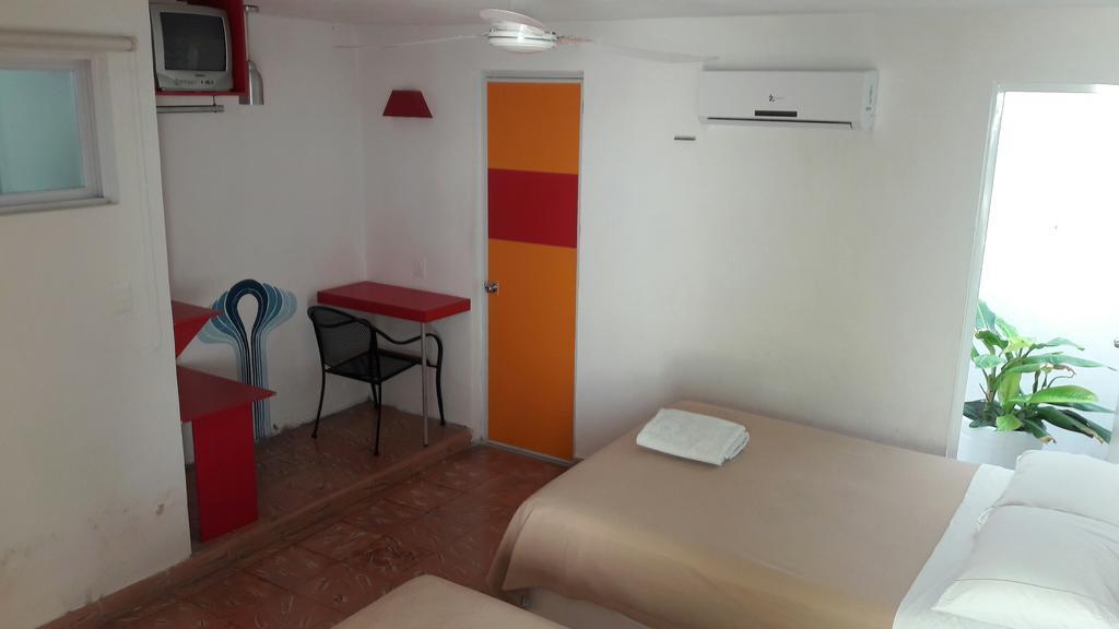 ואיאדוליד Hotel Maria Guadalupe מראה חיצוני תמונה