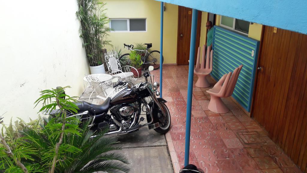 ואיאדוליד Hotel Maria Guadalupe מראה חיצוני תמונה