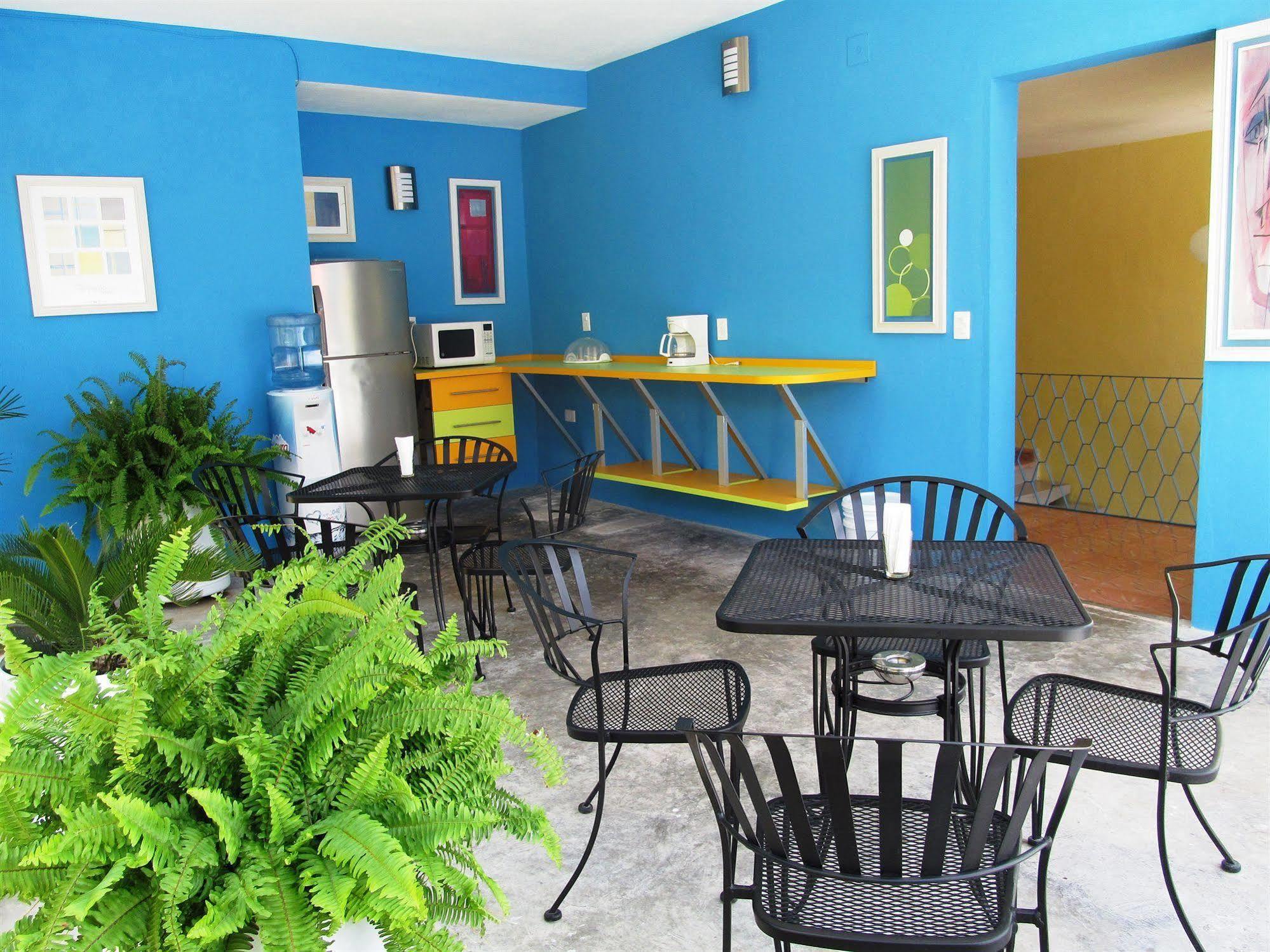 ואיאדוליד Hotel Maria Guadalupe מראה חיצוני תמונה