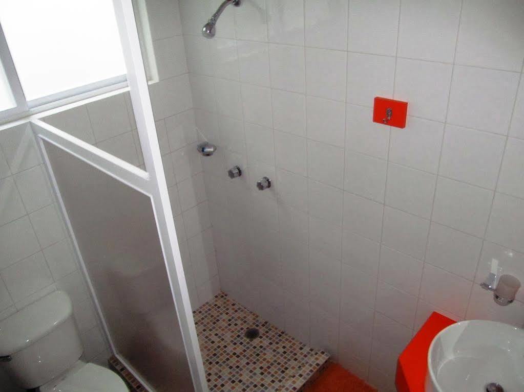 ואיאדוליד Hotel Maria Guadalupe מראה חיצוני תמונה